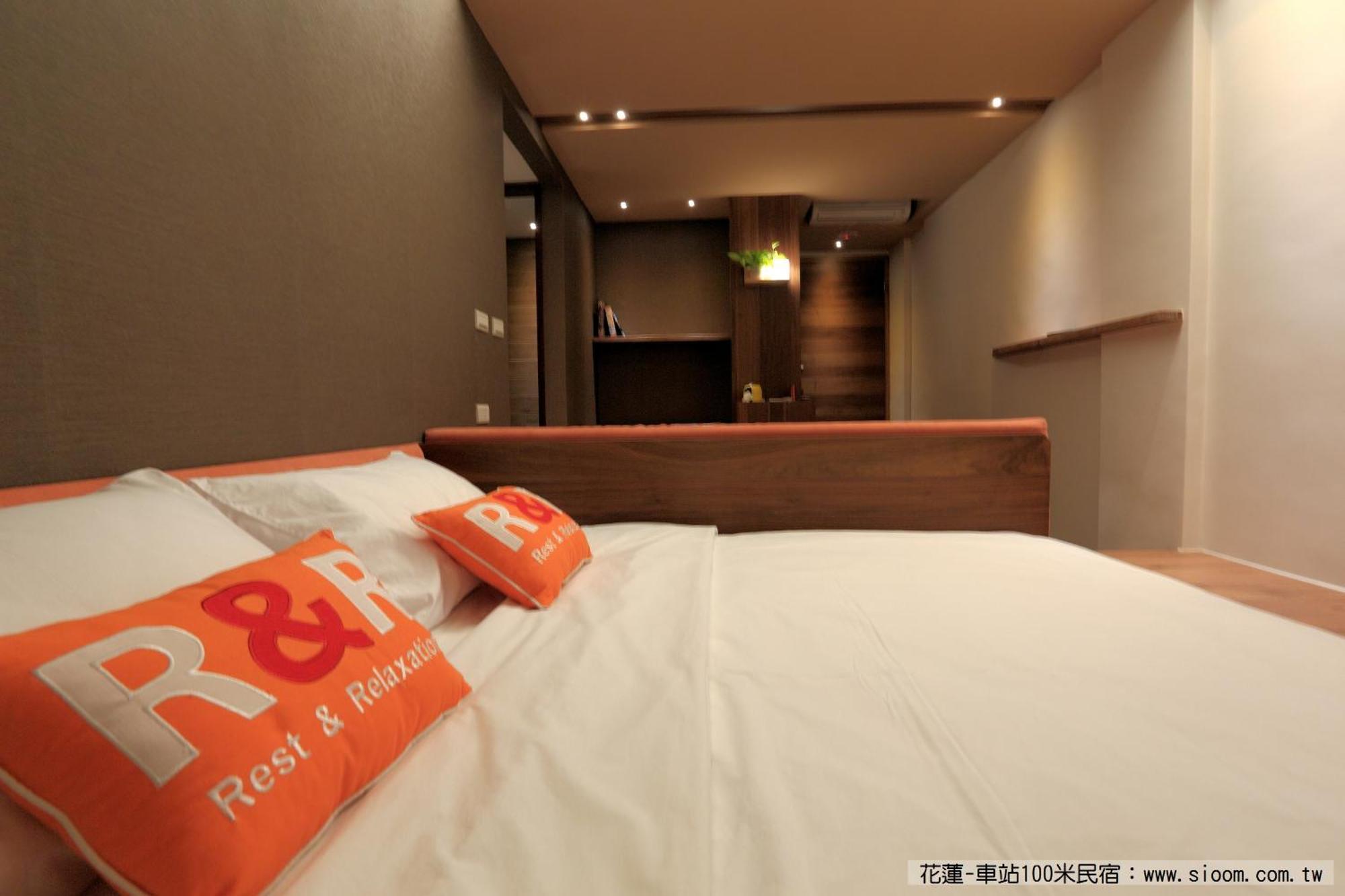 車站100M民宿丨電梯附停車場 Hualien City Room photo